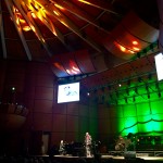 10 Minuti di applausi per la Vita