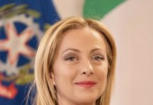 La colpa di Meloni? Far bene la madre e il premier