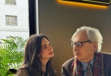 EVELINA SGARBI: “LA GIUDICE PAOLA SCORZA PIÙ PREOCCUPATA DEI MEDIA CHE DELLA SALUTE DI MIO PADRE. TONI PATERNALISTICI E INQUISITORI IMPROPRI IN UN’AULA DI TRIBUNALE. HO DATO MANDATO ALL’AVVOCATO IACOBBI DI RICUSARLA”